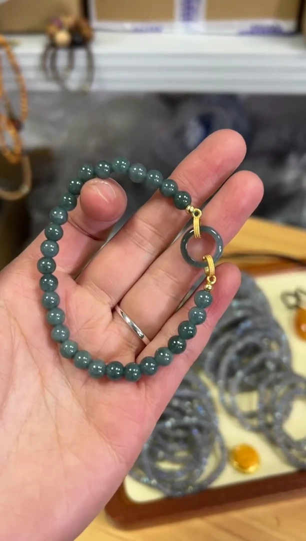 【闪购商品】翡翠手链未镶嵌蓝水翡翠跑环款手链[0101]