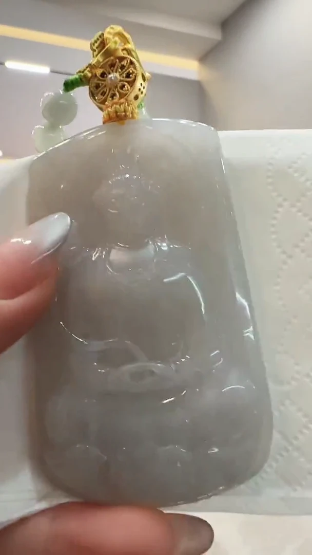 翡翠未镶嵌颈饰观音
