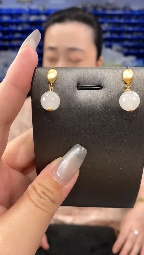 和田玉银S925镶嵌耳饰EZ5216