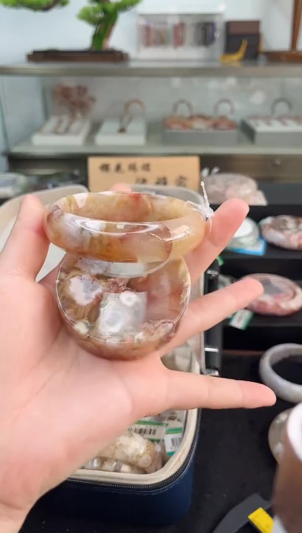 未镶嵌手镯石英质玉60圈口（赠品镯心）384894