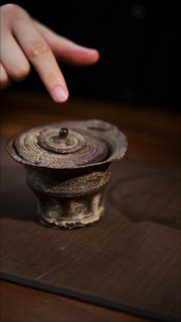 全手工制作  侘寂风残破盖碗
