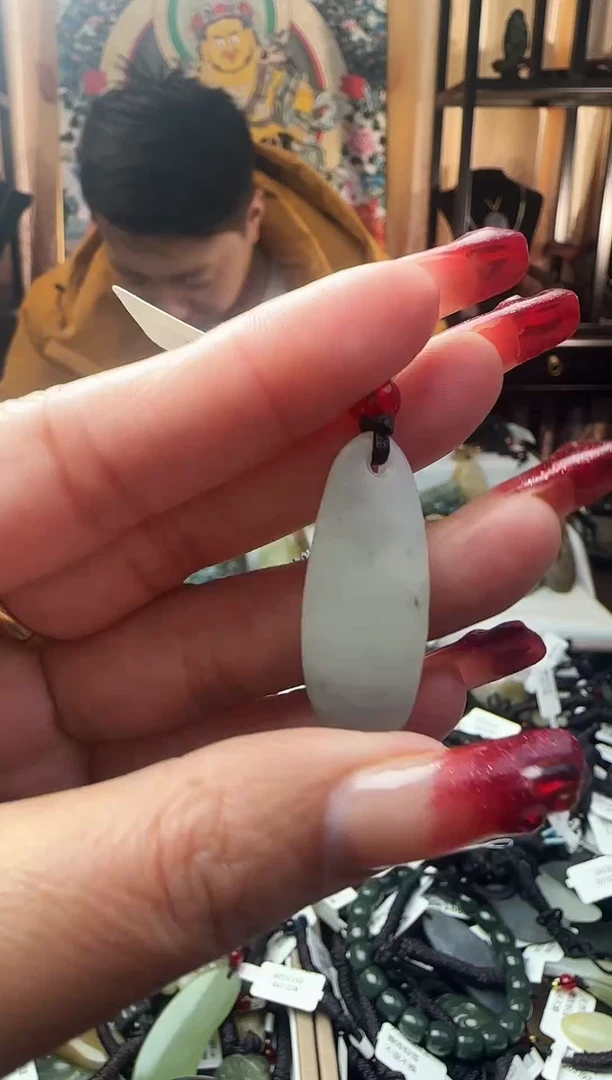 颈饰未镶嵌和田玉和田玉吊坠31