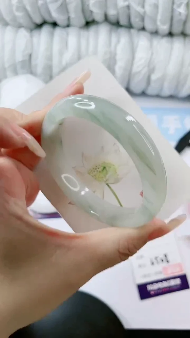 【闪购商品】石英质玉手镯未镶嵌多样性发货L508