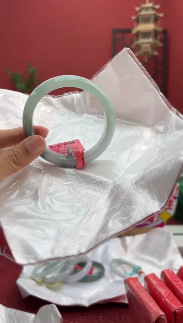 未镶嵌手镯翡翠翡翠手镯7