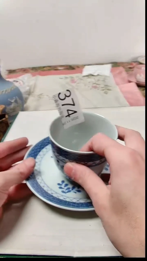 瓷片嘻*呢小淼海外陶瓷工艺品