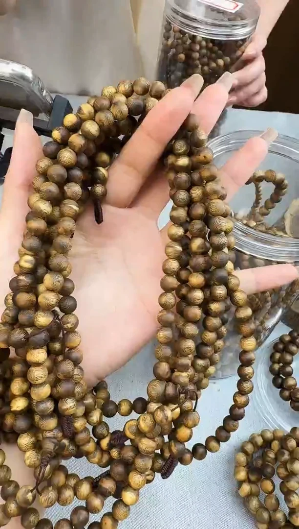 沉香手串0824张勺子圆珠多圈多样性发一