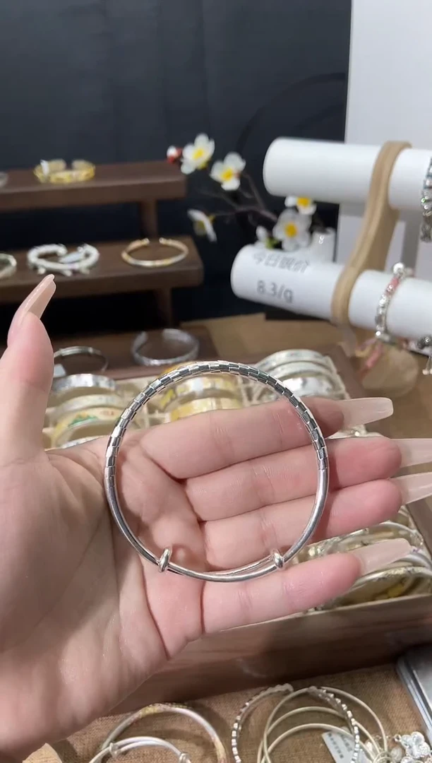 无足银格子推拉手镯