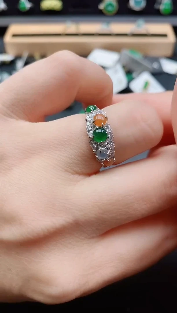 银S925镶嵌戒指翡翠1