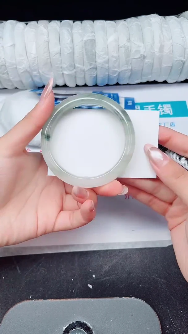 未镶嵌手镯石英质玉311-56/57