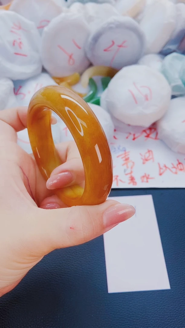 石英质玉手镯未镶嵌J21-57-58