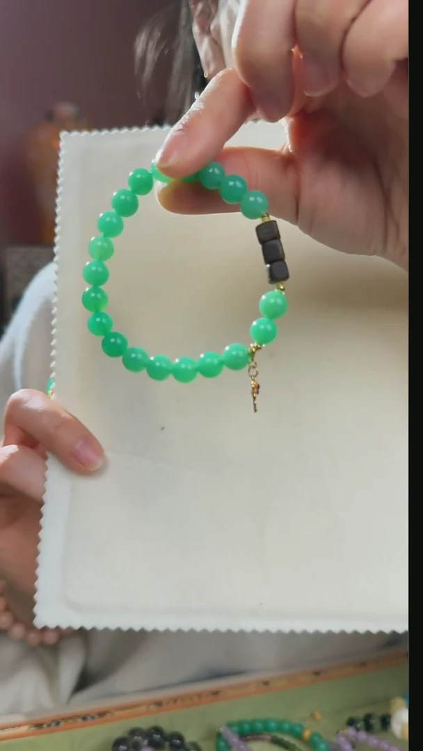 【闪购商品】玛瑙/玉髓手串未镶嵌天然澳玉手串