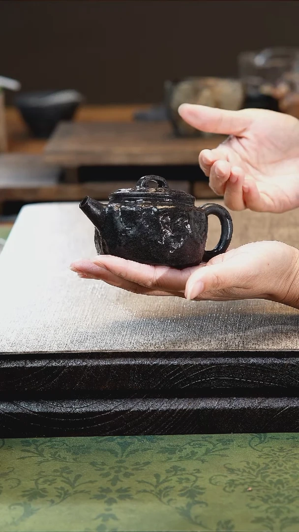 中式归玉堂冰碛岩重工雕刻石韵德钟壶