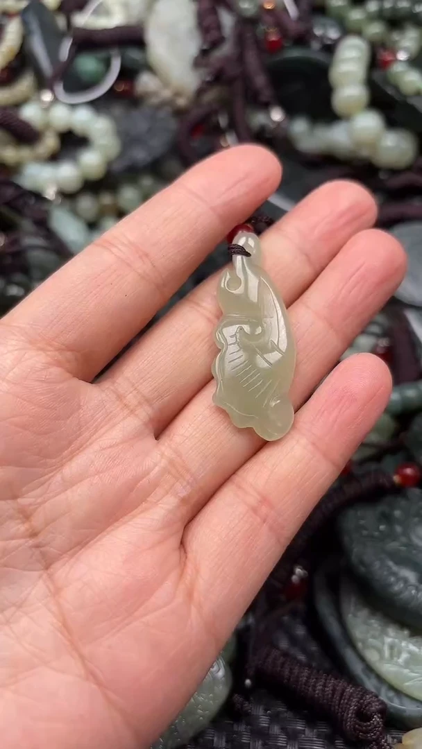 【闪购商品】和田玉颈饰未镶嵌1