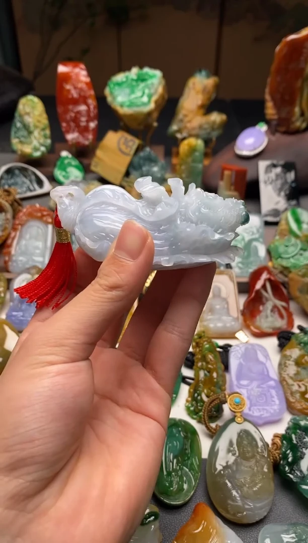 【闪购商品】翡翠颈饰未镶嵌成品