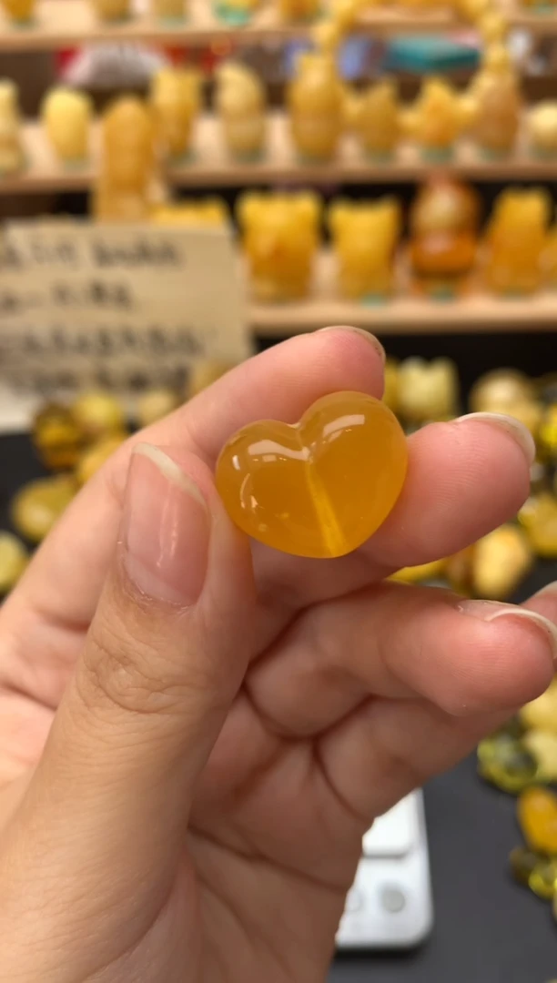 琥珀未镶嵌珠宝奇石051琥珀蜜蜡微瑕