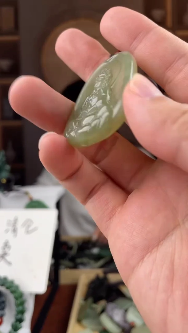 颈饰未镶嵌和田玉拍一发一，多样性发货