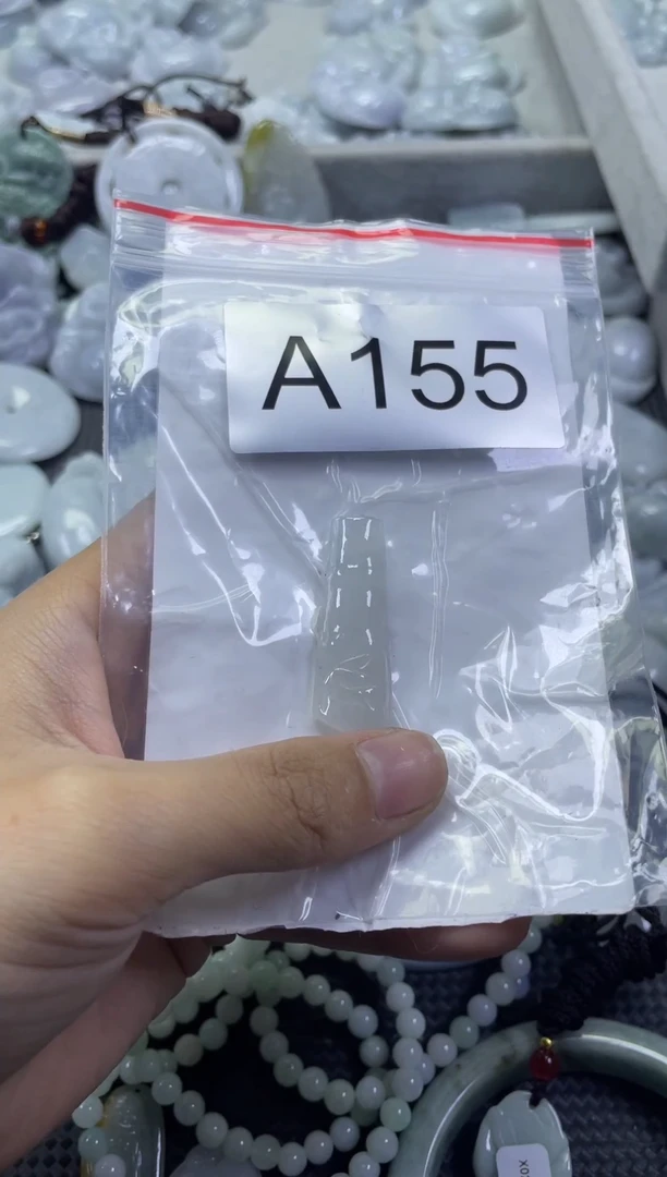 颈饰未镶嵌翡翠A155