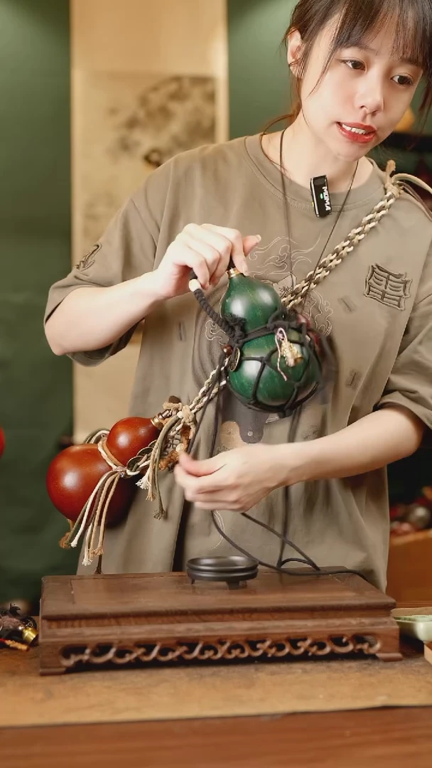 94号精品天然大漆酒葫芦一物一拍~