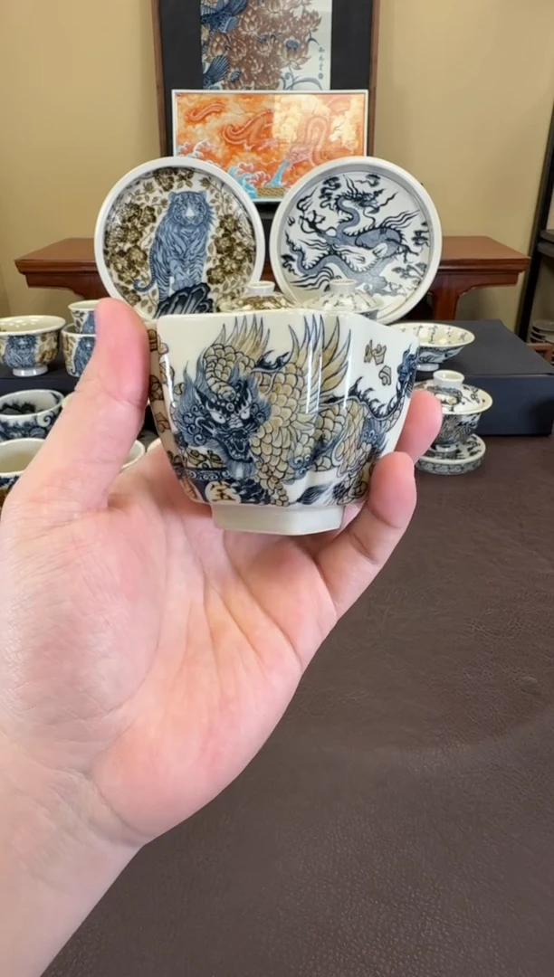 二号釉貔貅纹五方杯