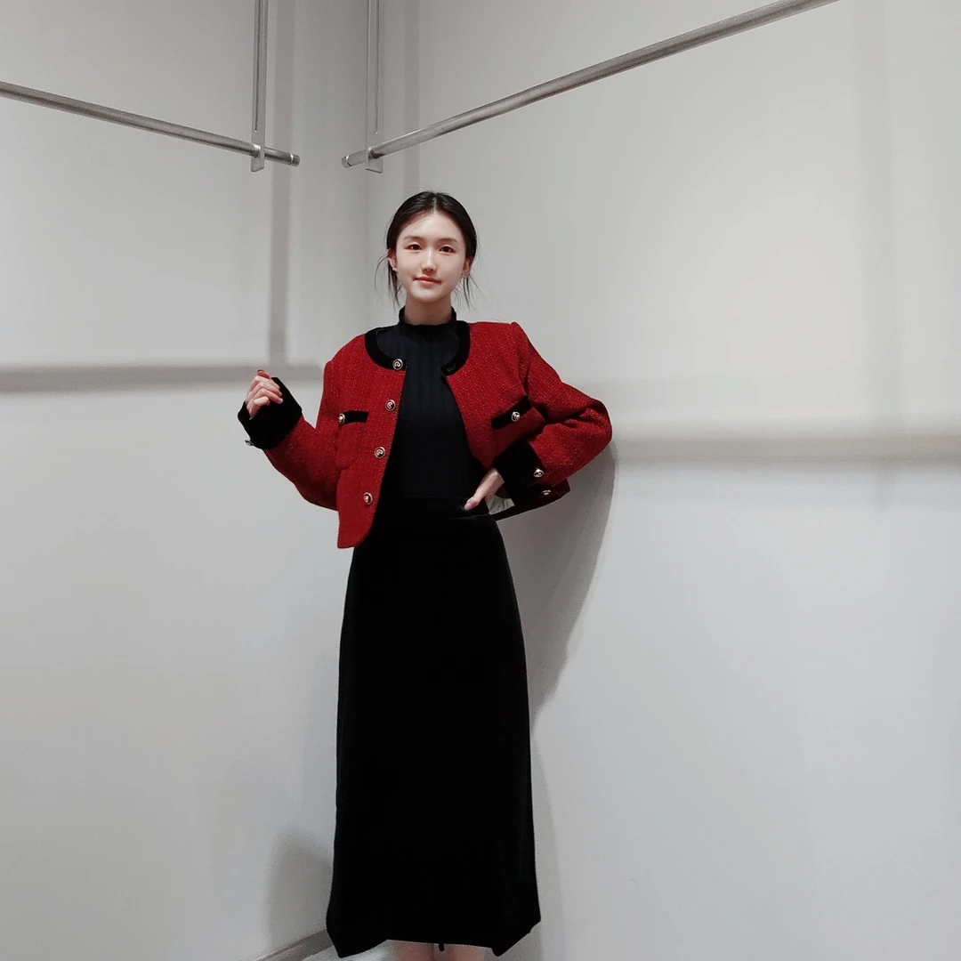 加绒小外套红色短款