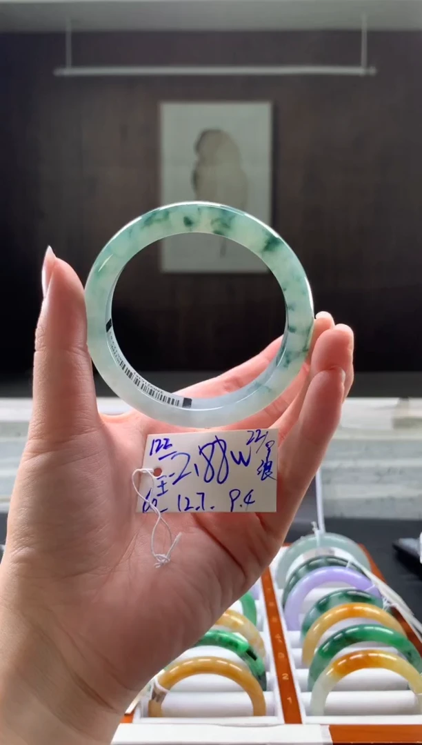 未镶嵌手镯翡翠王*悦翡翠手镯 下单联系小耳机#122