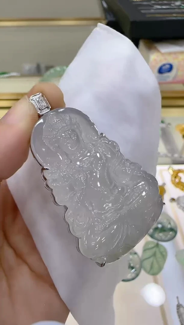 【闪购商品】翡翠吊坠(不含链)18K金镶嵌团购多样性发一件
