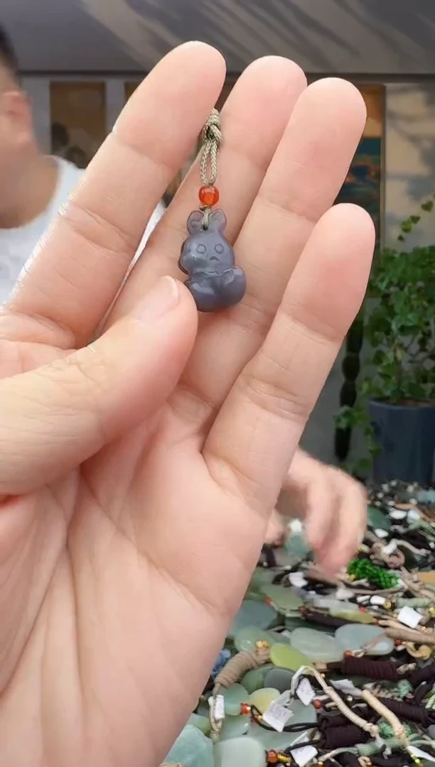 未镶嵌和田玉挂件拍一发一