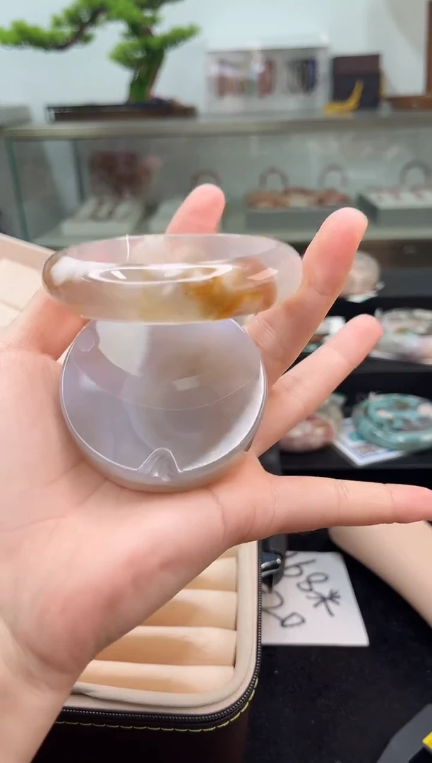 未镶嵌手镯石英质玉61圈口（赠品镯心）6285393