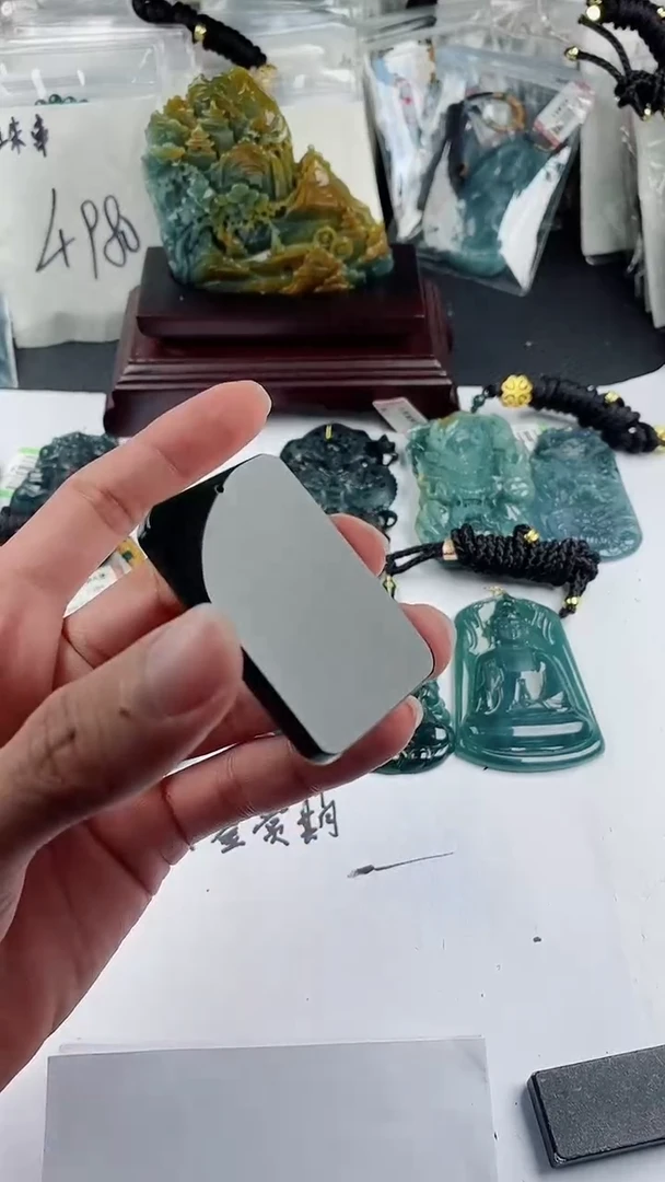 【闪购商品】和田玉（青玉）颈饰未镶嵌多样性一件随机发货 无事牌88