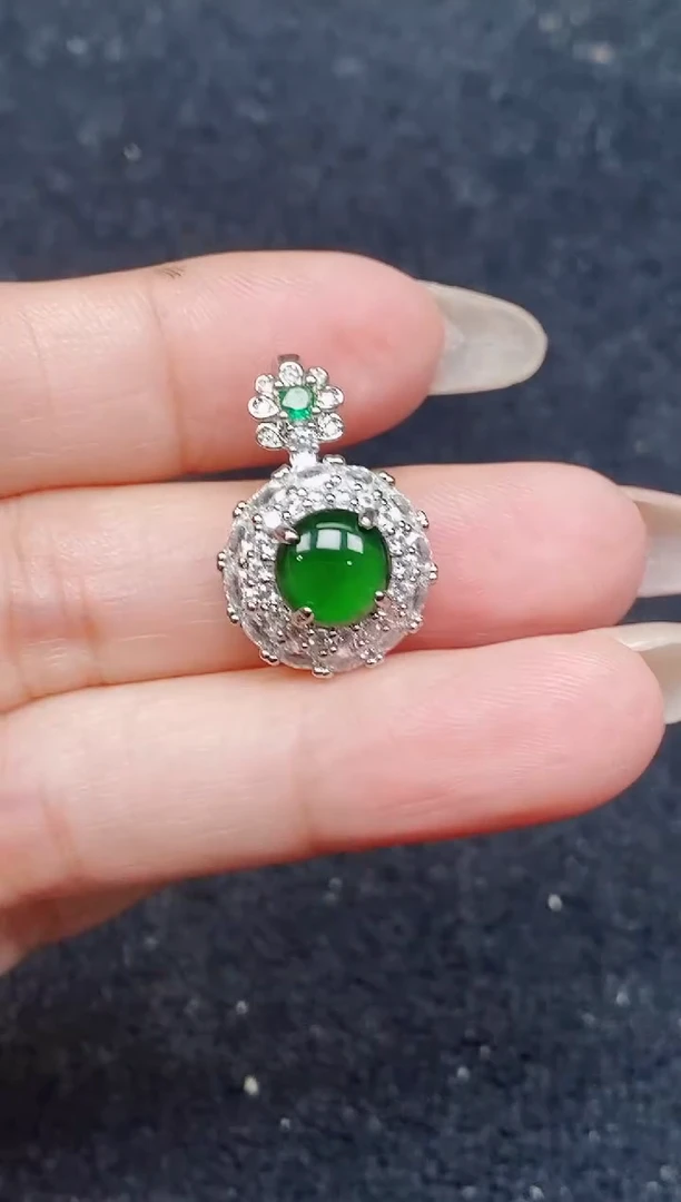 颈饰未镶嵌翡翠天然A货翡翠，保A保真