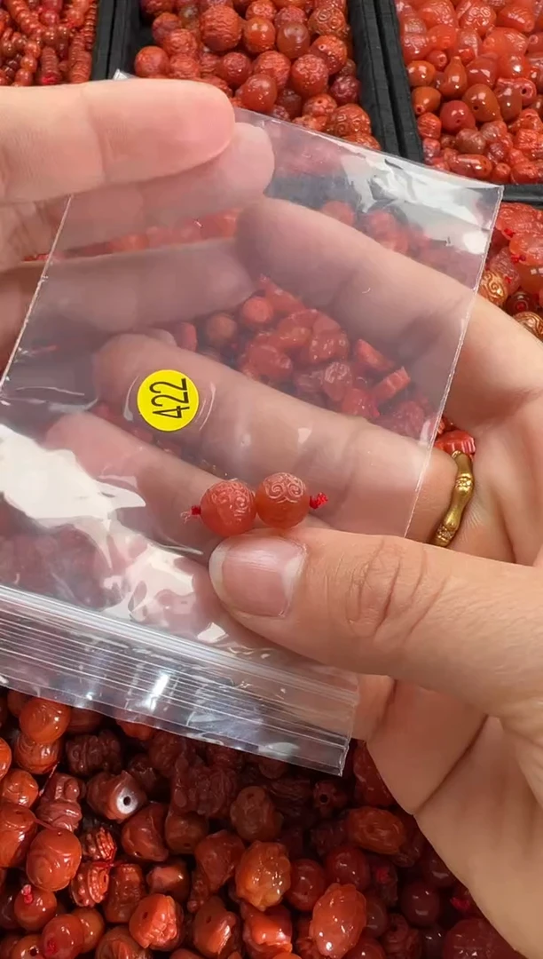 【闪购商品】南红玛瑙颈饰未镶嵌1