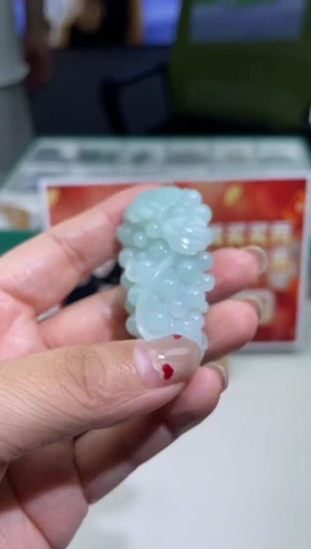 定制翡翠未镶嵌不退不换毛货其它