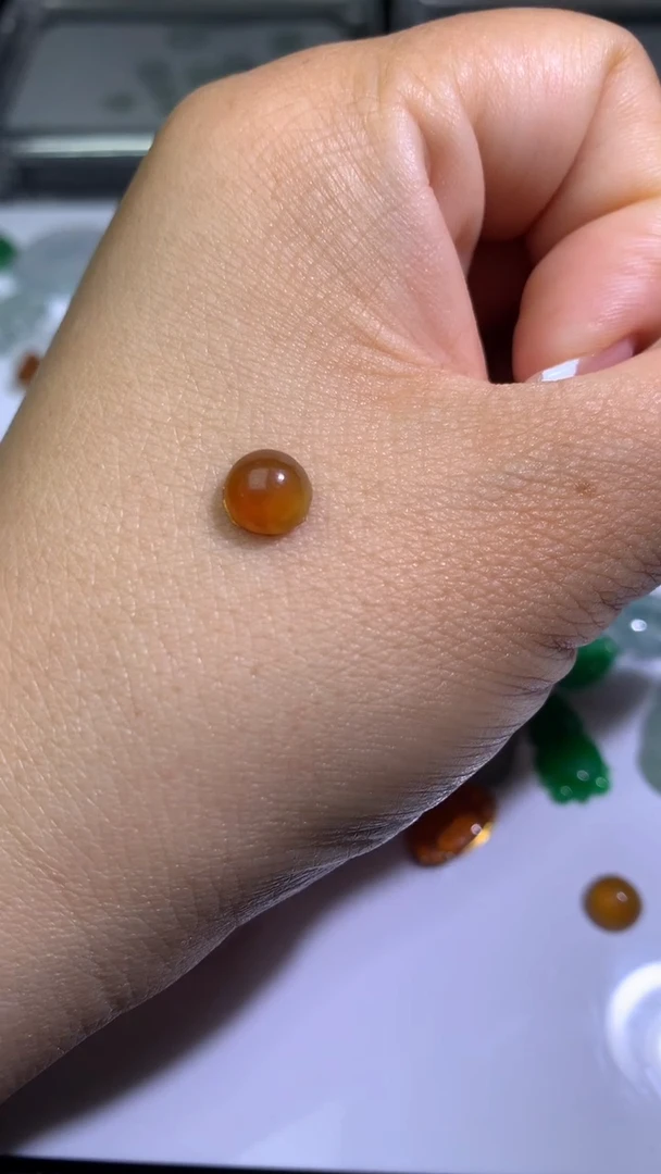 未镶嵌定制翡翠毛货