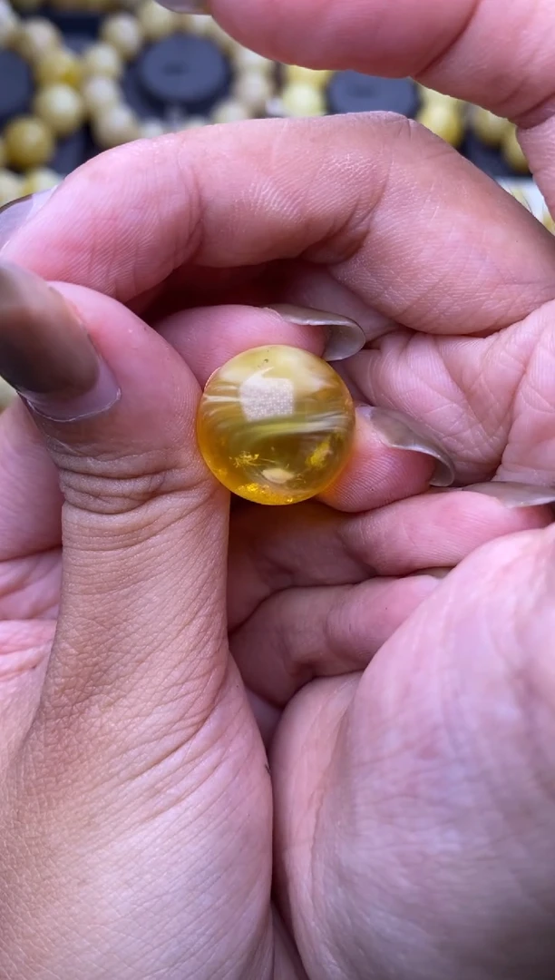 裸石琥珀未镶嵌大小姐珠宝68