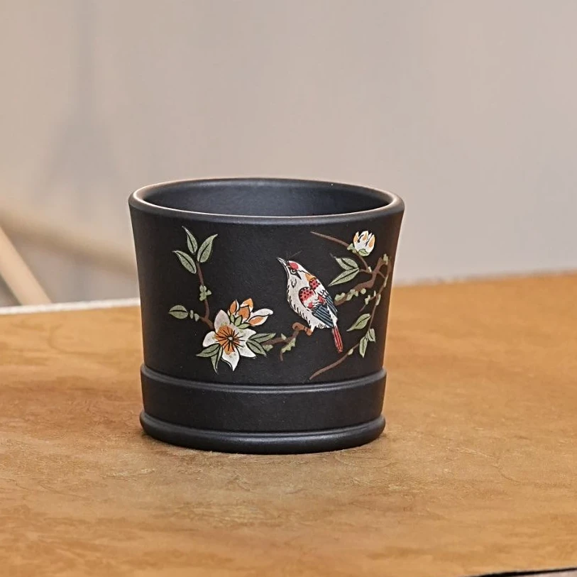 到手两只宜兴原矿紫砂喜上玉兰花主人杯