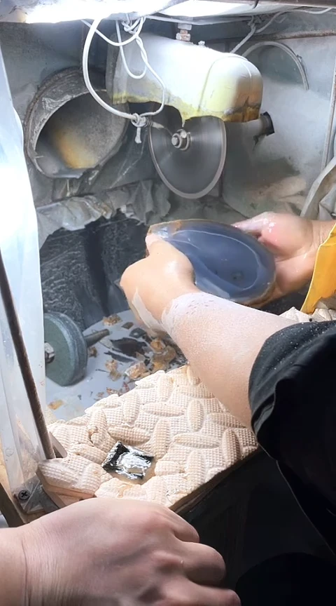 定制玛瑙好*65镯1502699