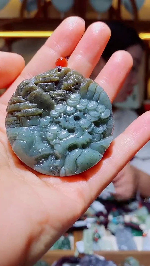 颈饰未镶嵌和田玉1