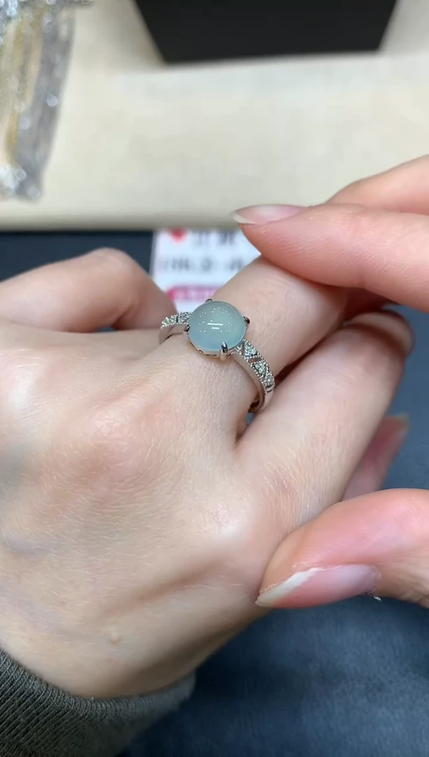 【闪购商品】翡翠戒指18K金镶嵌【无鉴赏期