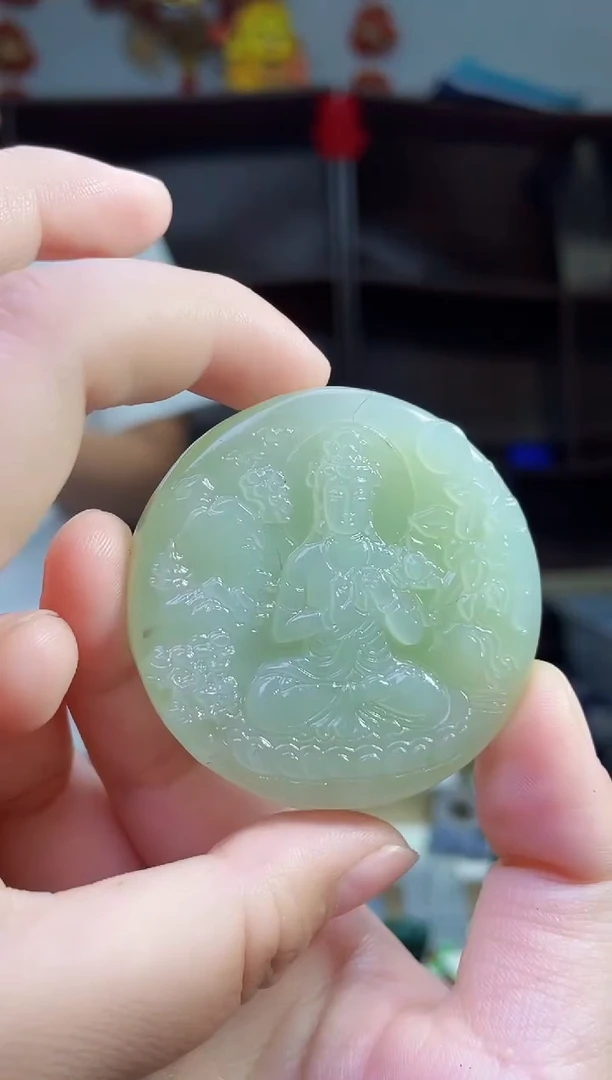 和田玉未镶嵌颈饰1