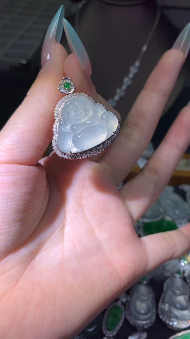 吊坠(不含链)18K金镶嵌翡翠吊坠