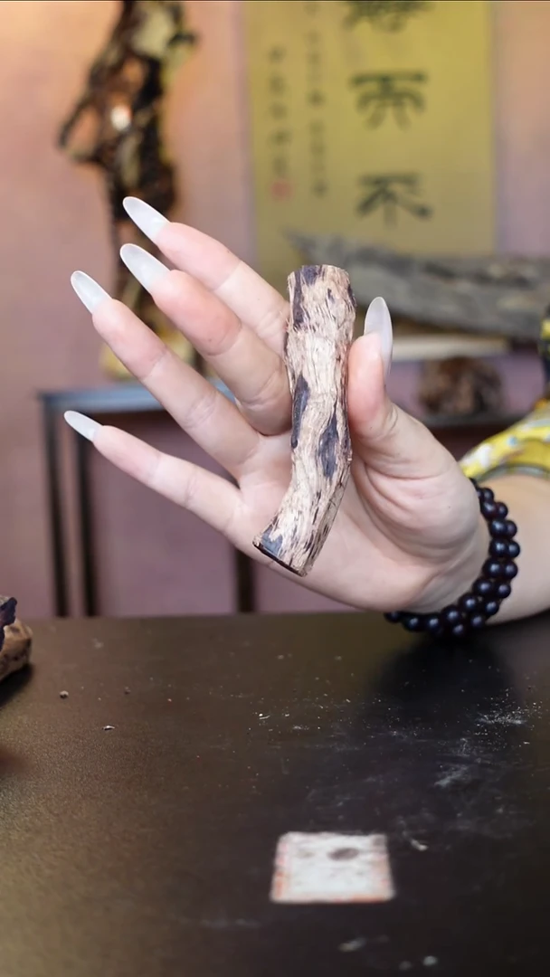 木本降真香海南红降根油原料24克