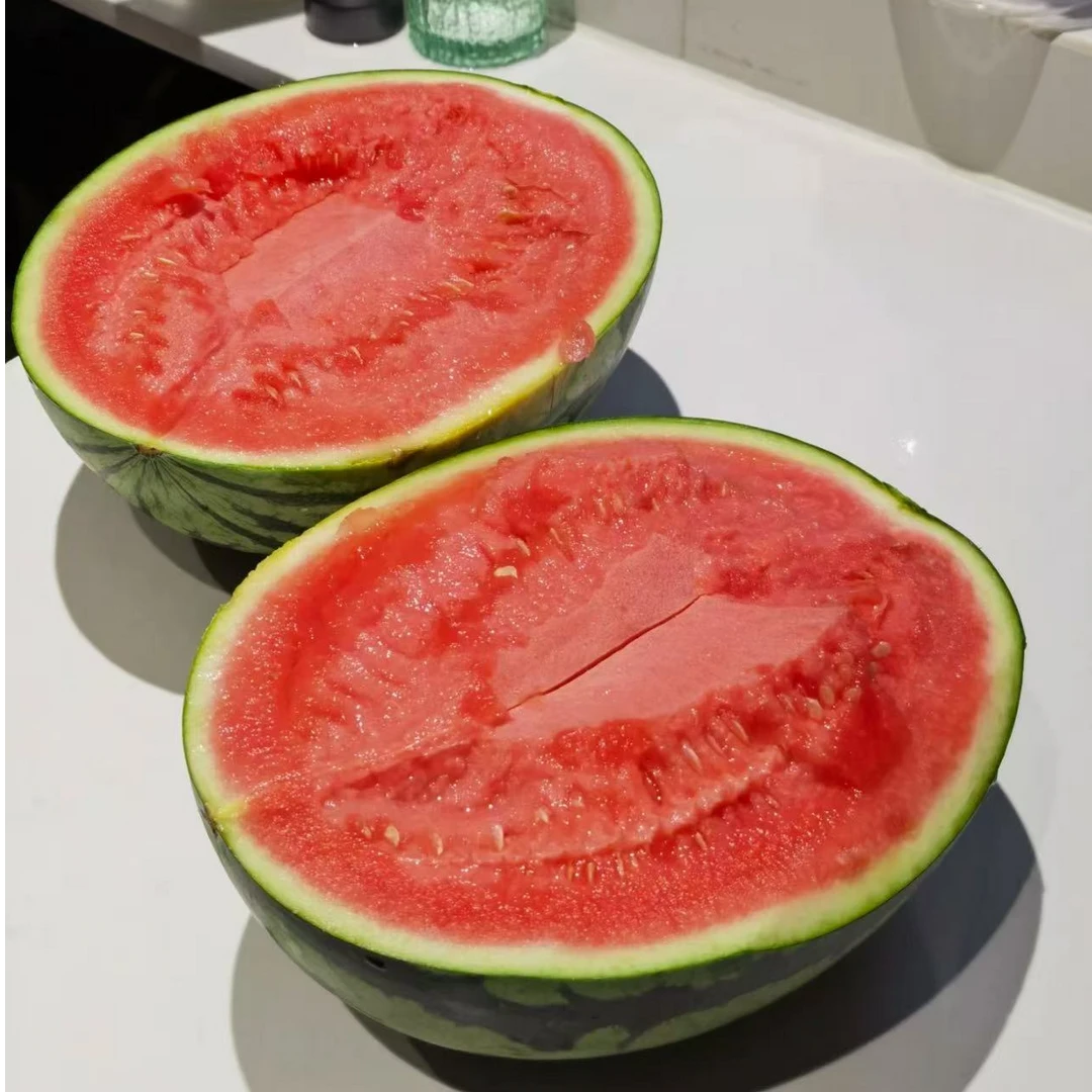 甘美4K西瓜 6-8斤/颗 甜脆多汁 小白软籽少籽 顺丰包邮