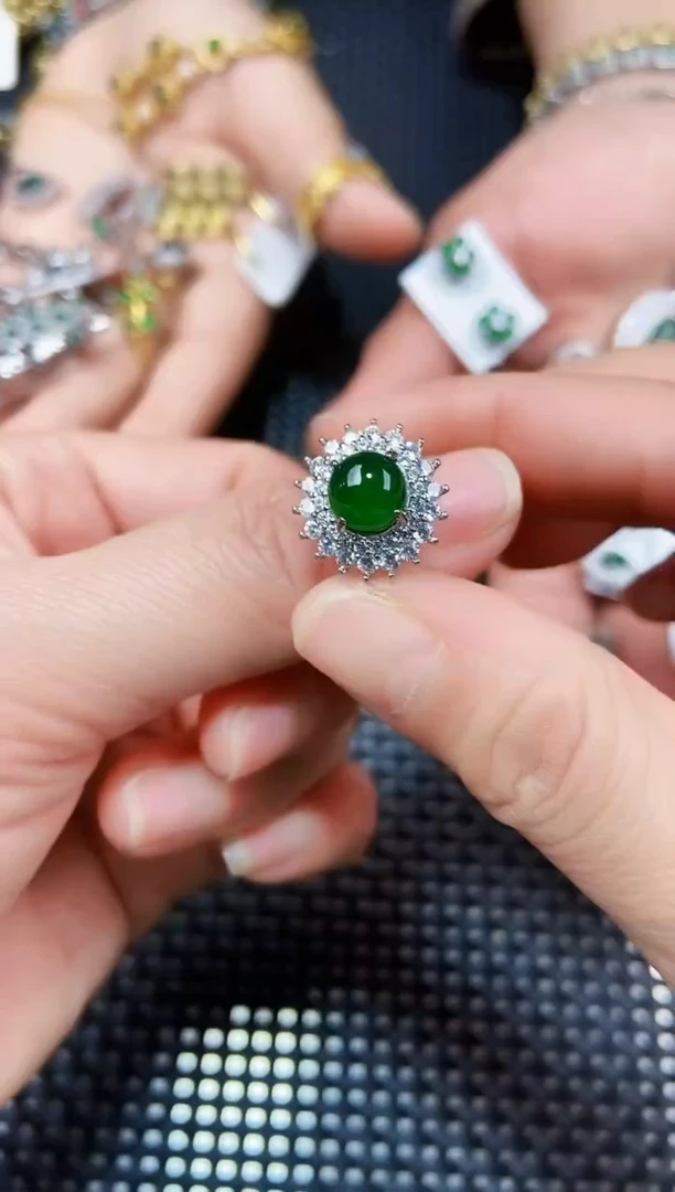 【闪购商品】翡翠戒指未镶嵌11111111111