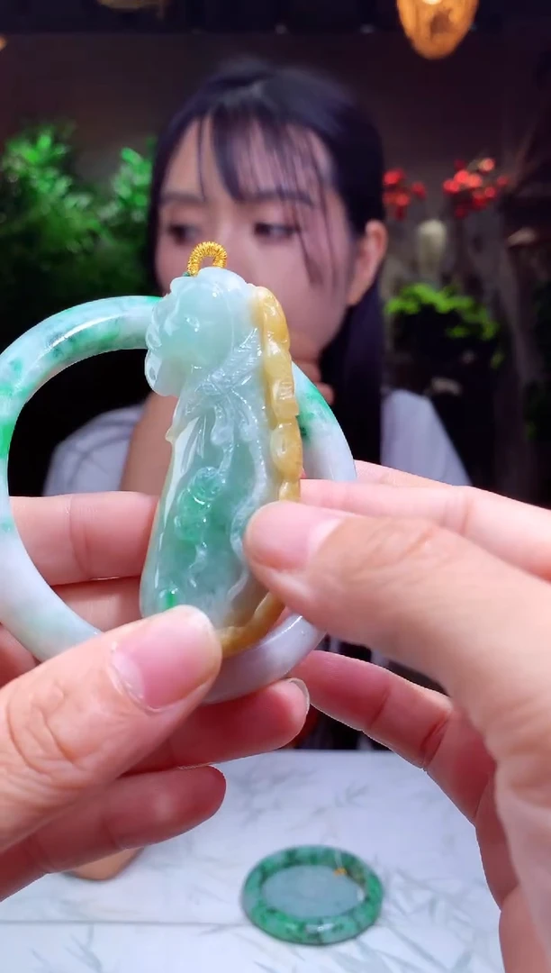 定制翡翠未镶嵌天然翡翠（拍一发一）