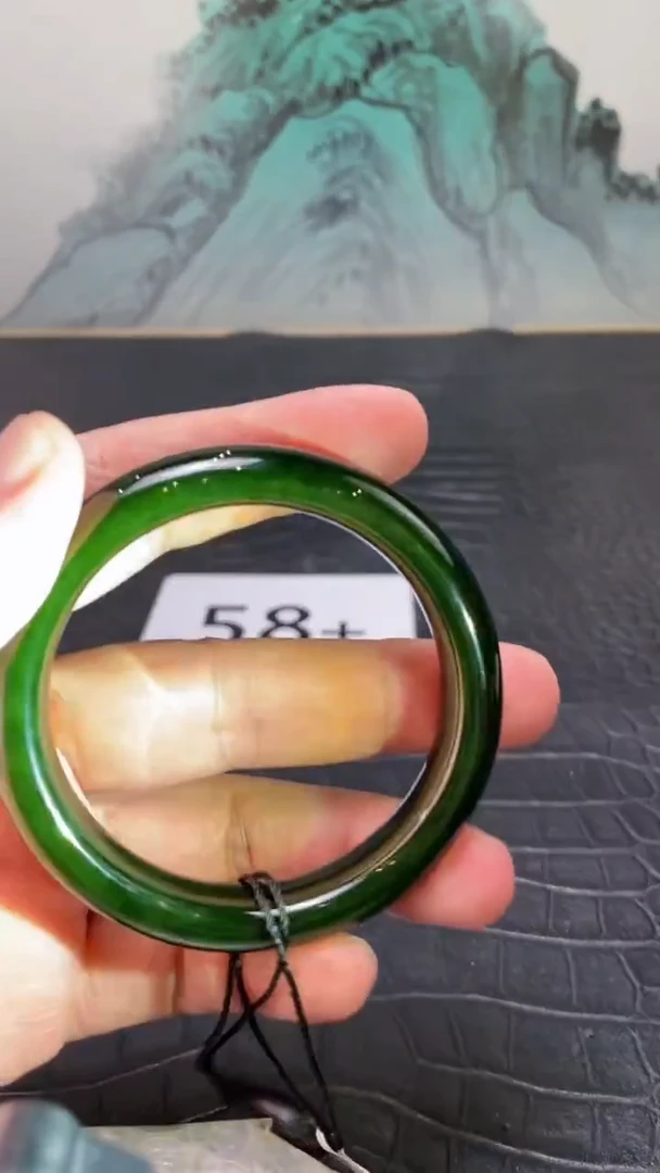 未镶嵌手镯和田玉（碧玉）灼**华58+