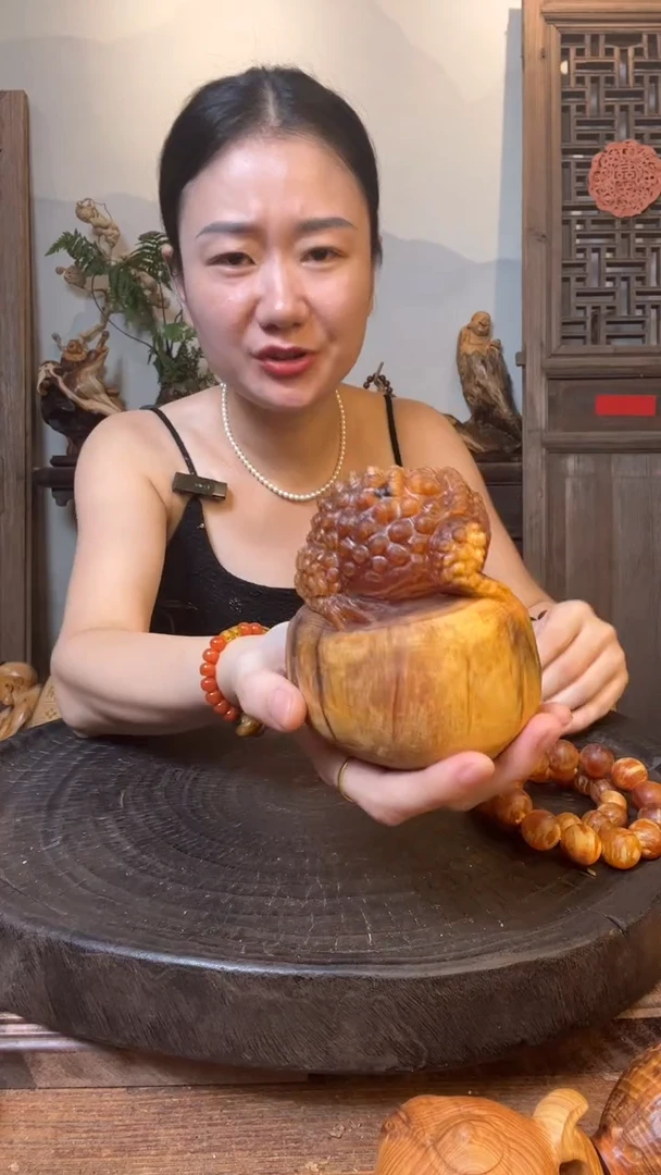 摆件王*霞789789789