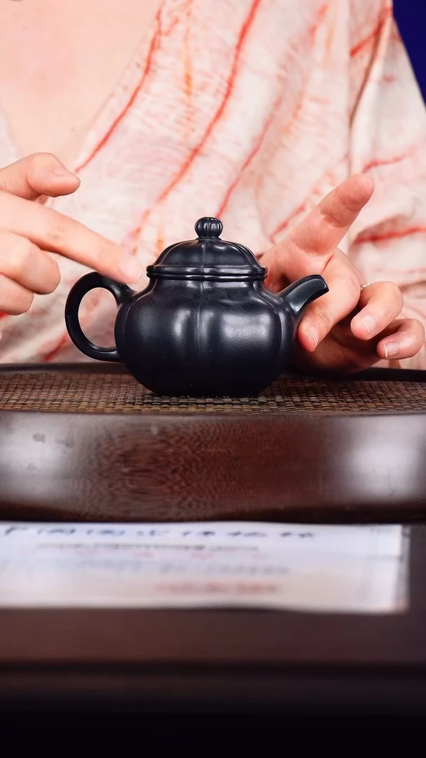 茶壶紫砂鲍静贞紫砂壶26