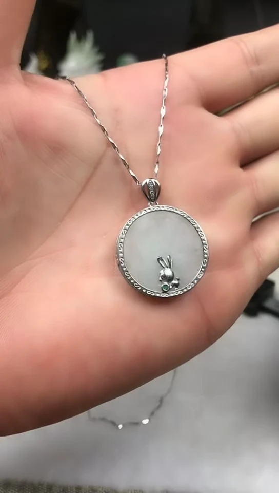 翡翠银S925镶嵌颈饰平安牌