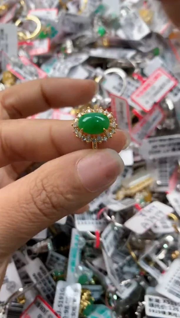银S925镶嵌戒指翡翠888    3