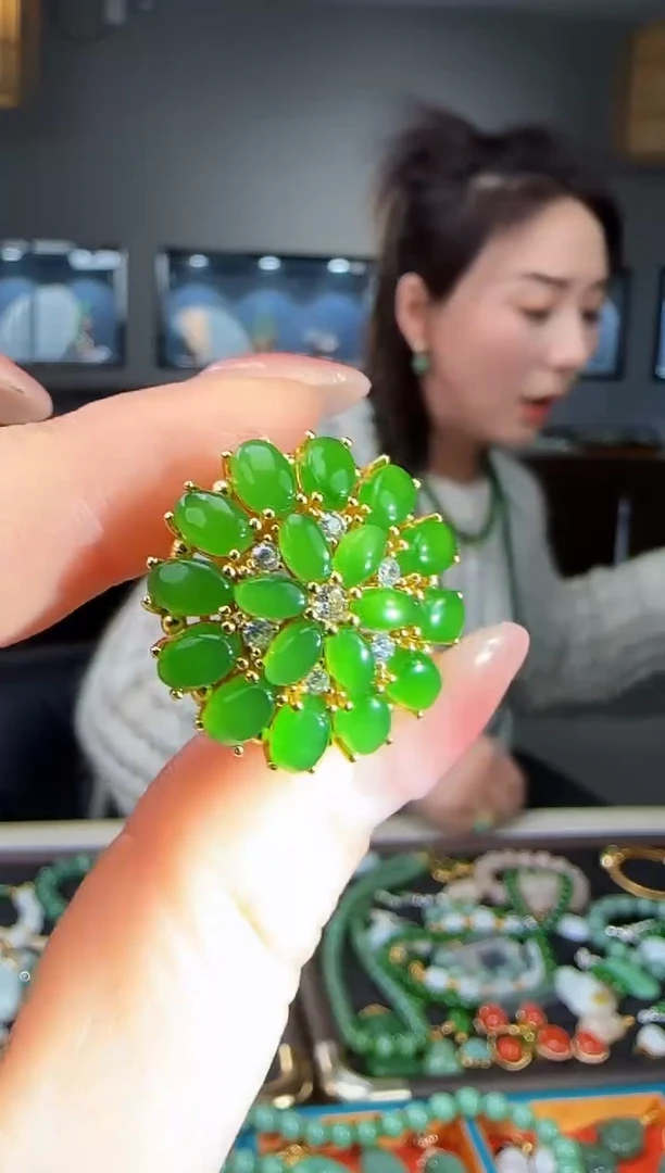 银S925镶嵌戒指和田玉1